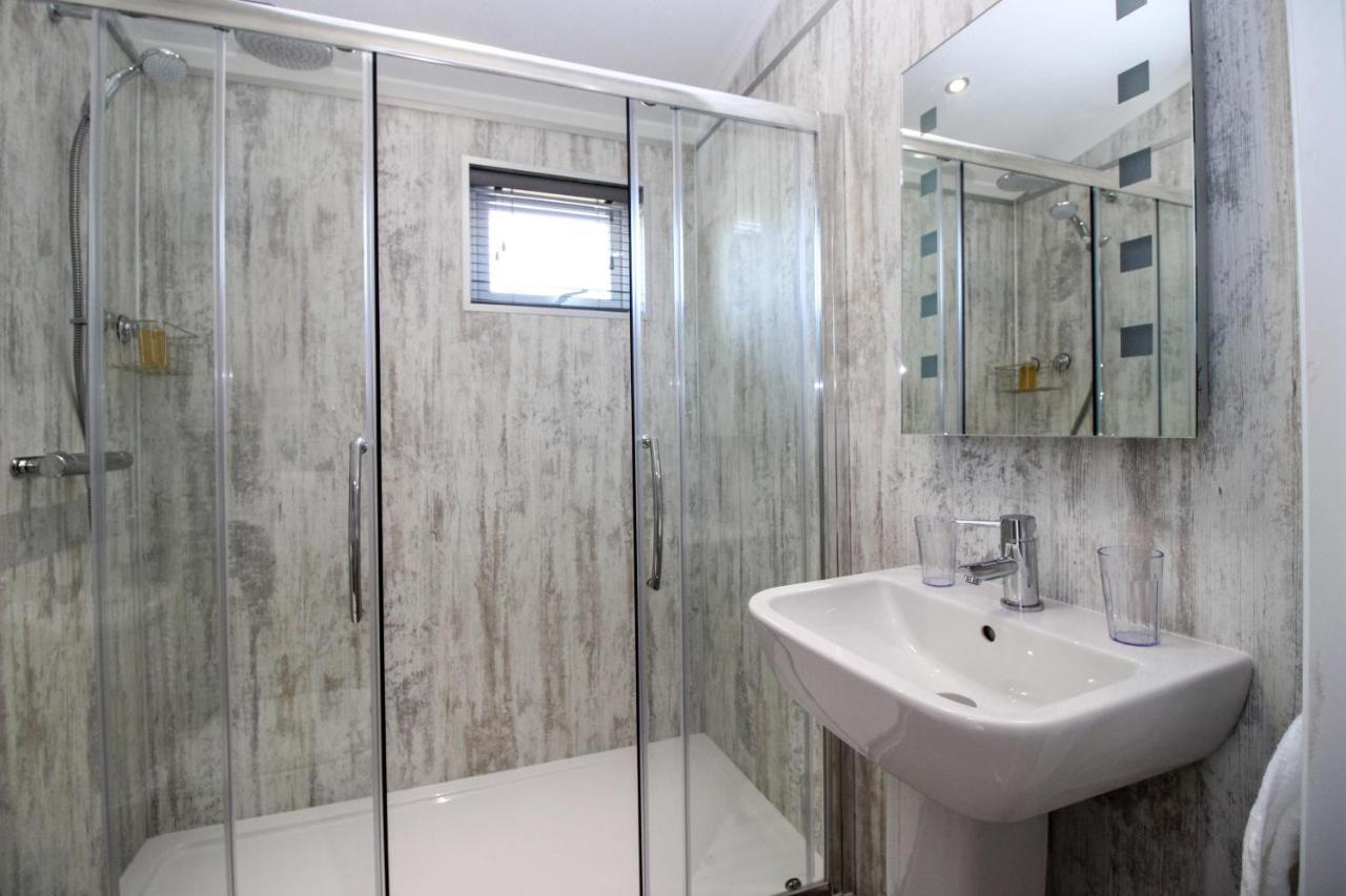 Hollicarrs - Stag Lodge York Kamer foto